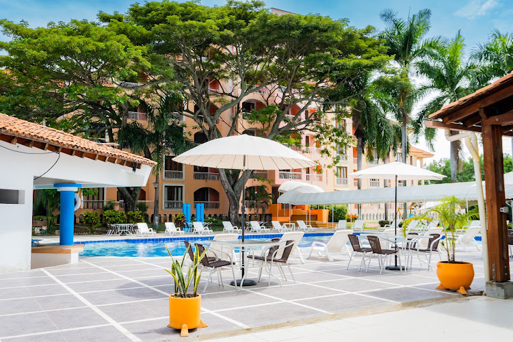 Hotel Peñón Suites — hotels